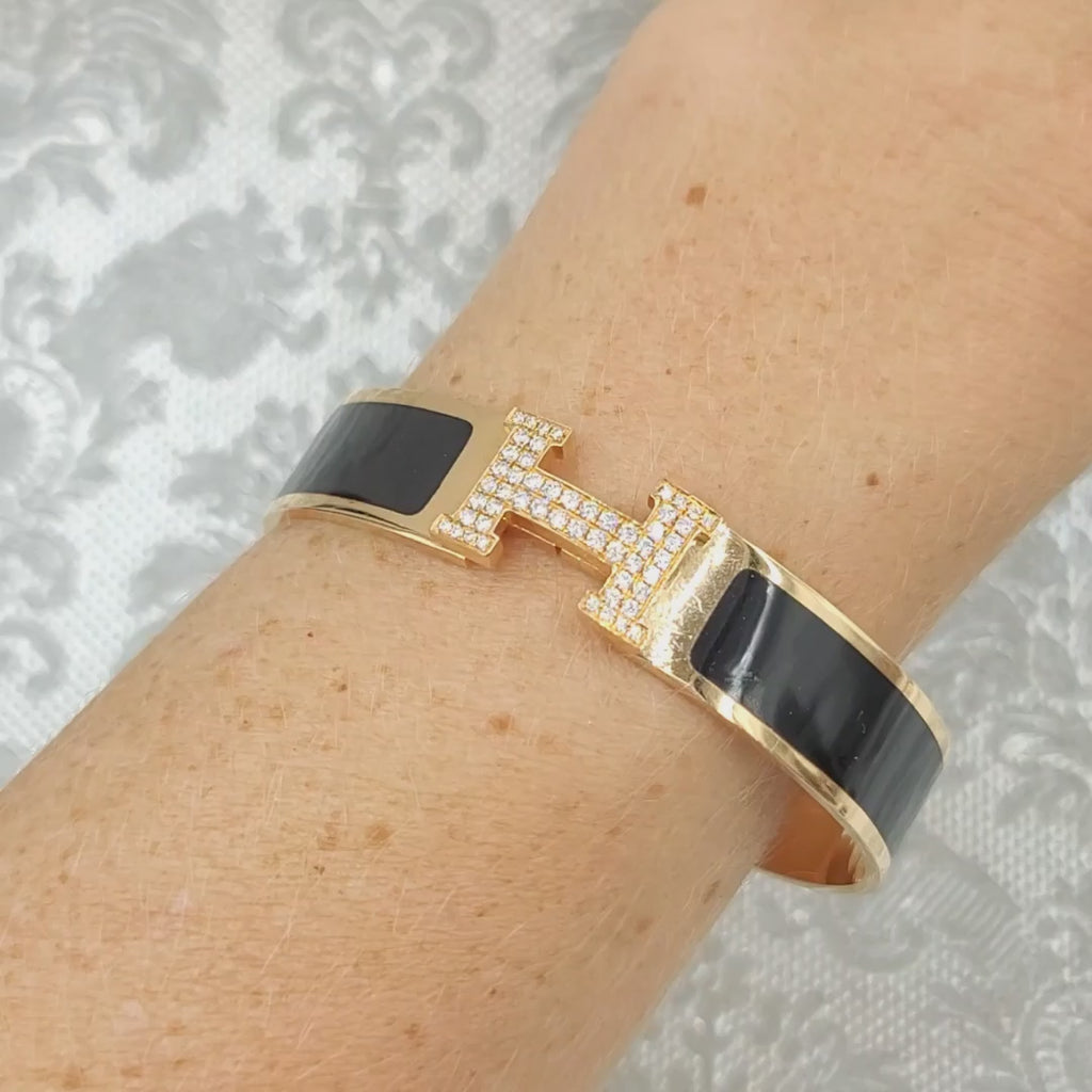 18K Hermes Clic Diamond Bracelet