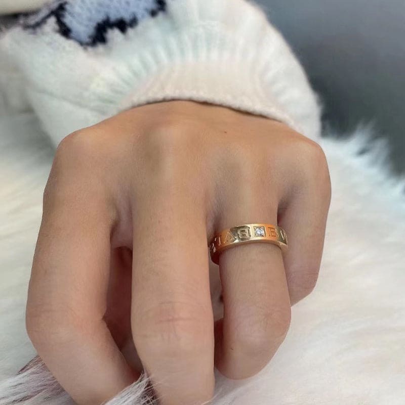 18K Bvlgari Yellow Gold Diamond Ring