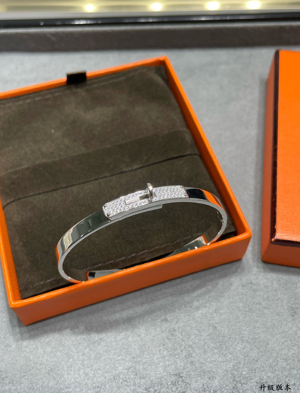 18K Hermes Kelly Small Model Diamond Bracelet