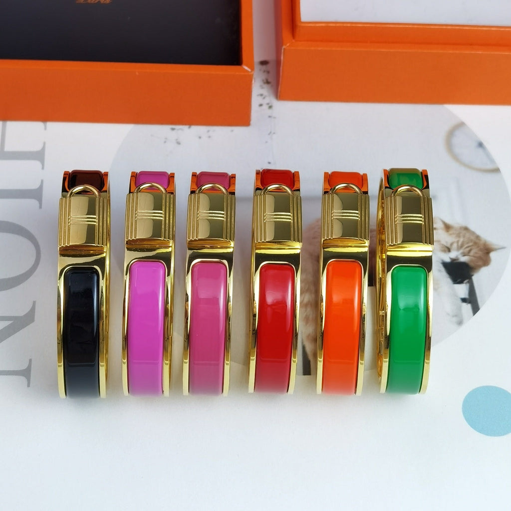 18K Hermes Clic Cadenas Black Bracelet