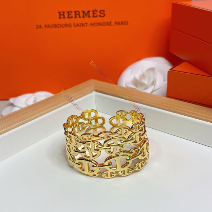 18K Hermes Chaine D'Ancre Wide Cutwork Bracelet