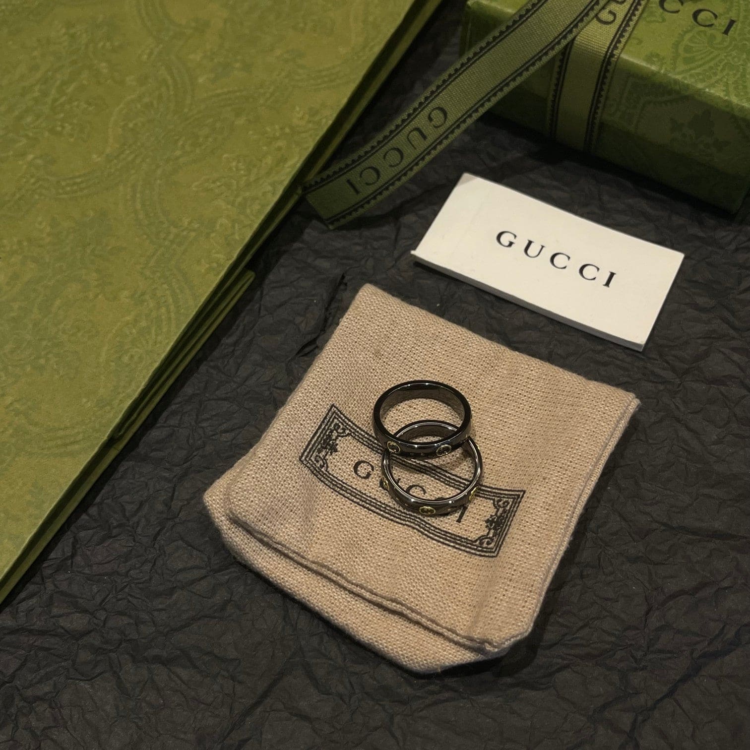 18K Gucci Double Icon Black Corundum Ring
