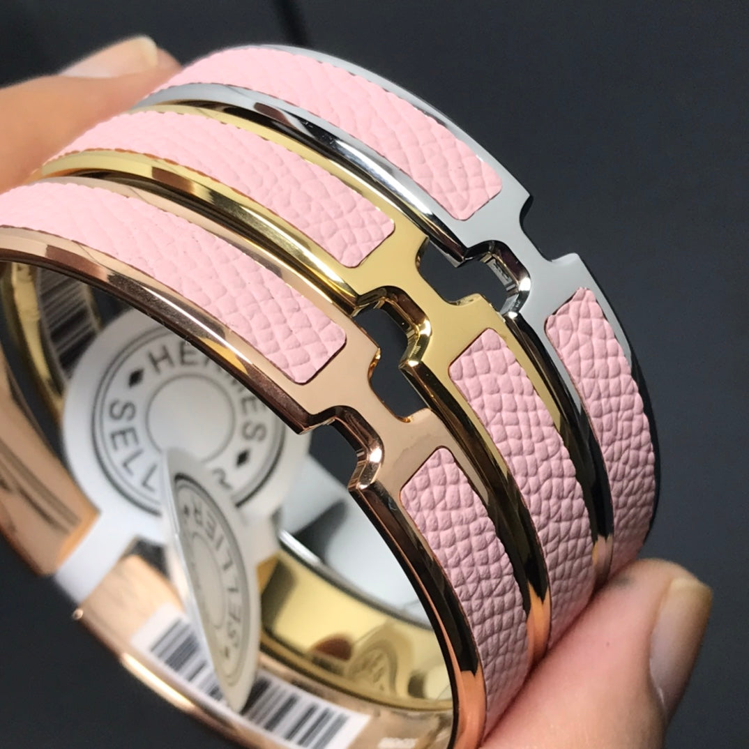 18K Hermes Olympe Light Pink Bracelet