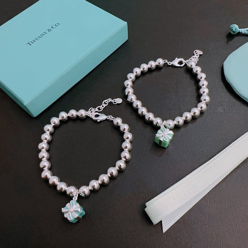 18K Tiffany Return to Blue Gift Box Bracelet