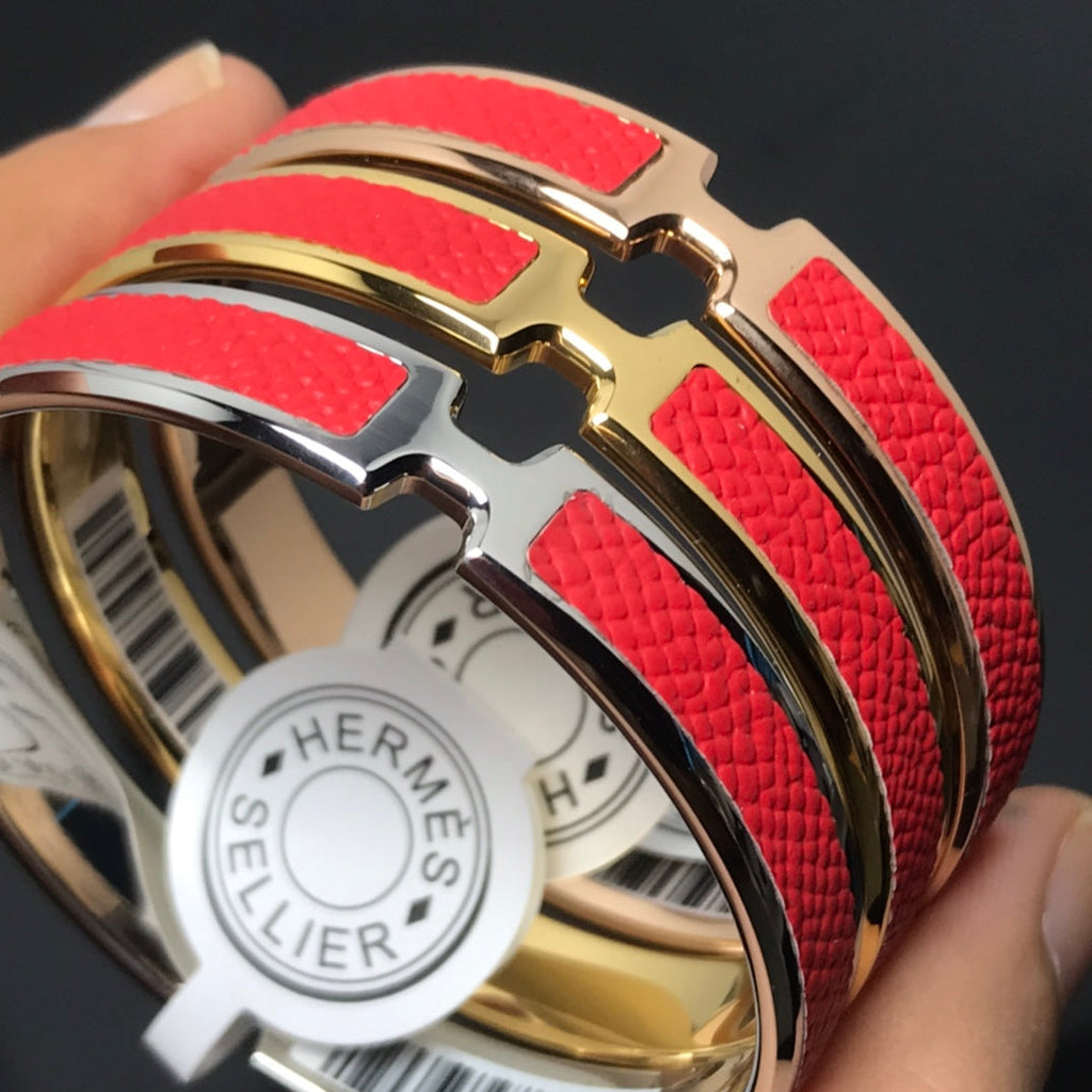 18K Hermes Olympe Red Bracelet