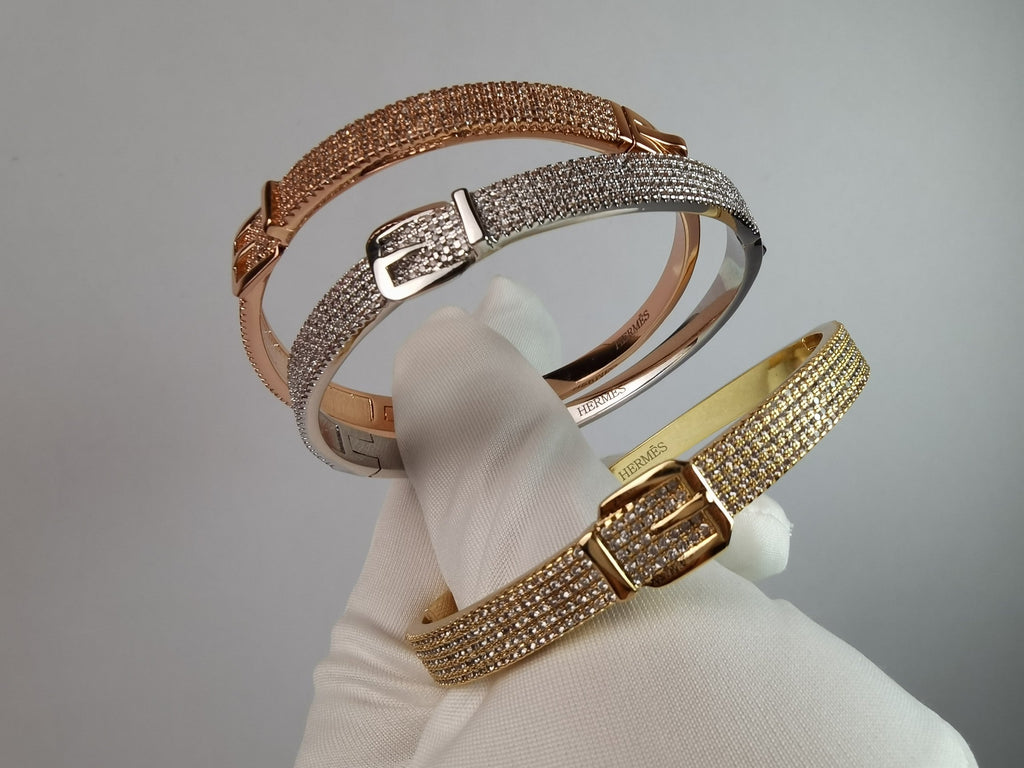 18K Hermes Kelly Diamond Vintage Bracelet
