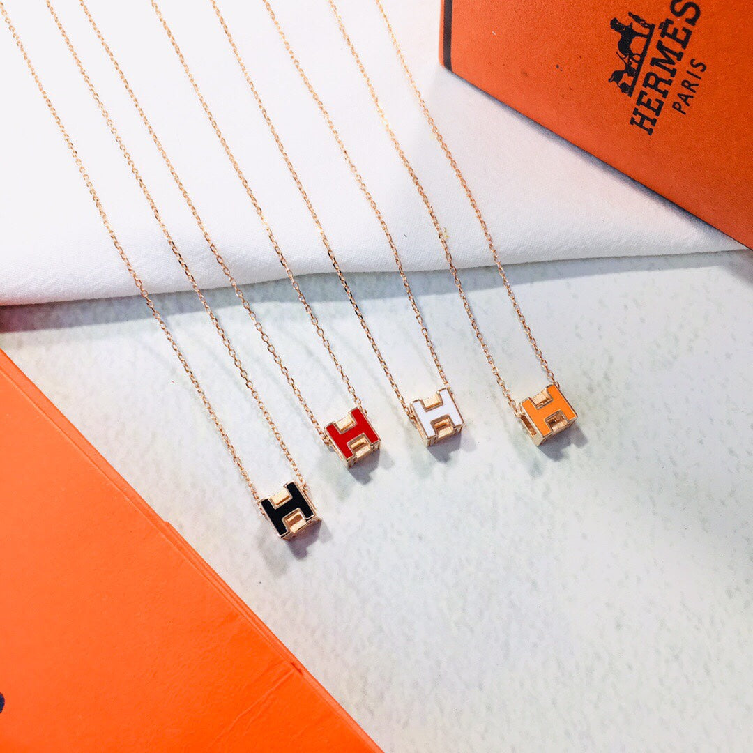 18K Hermes Cage D'H White Necklace