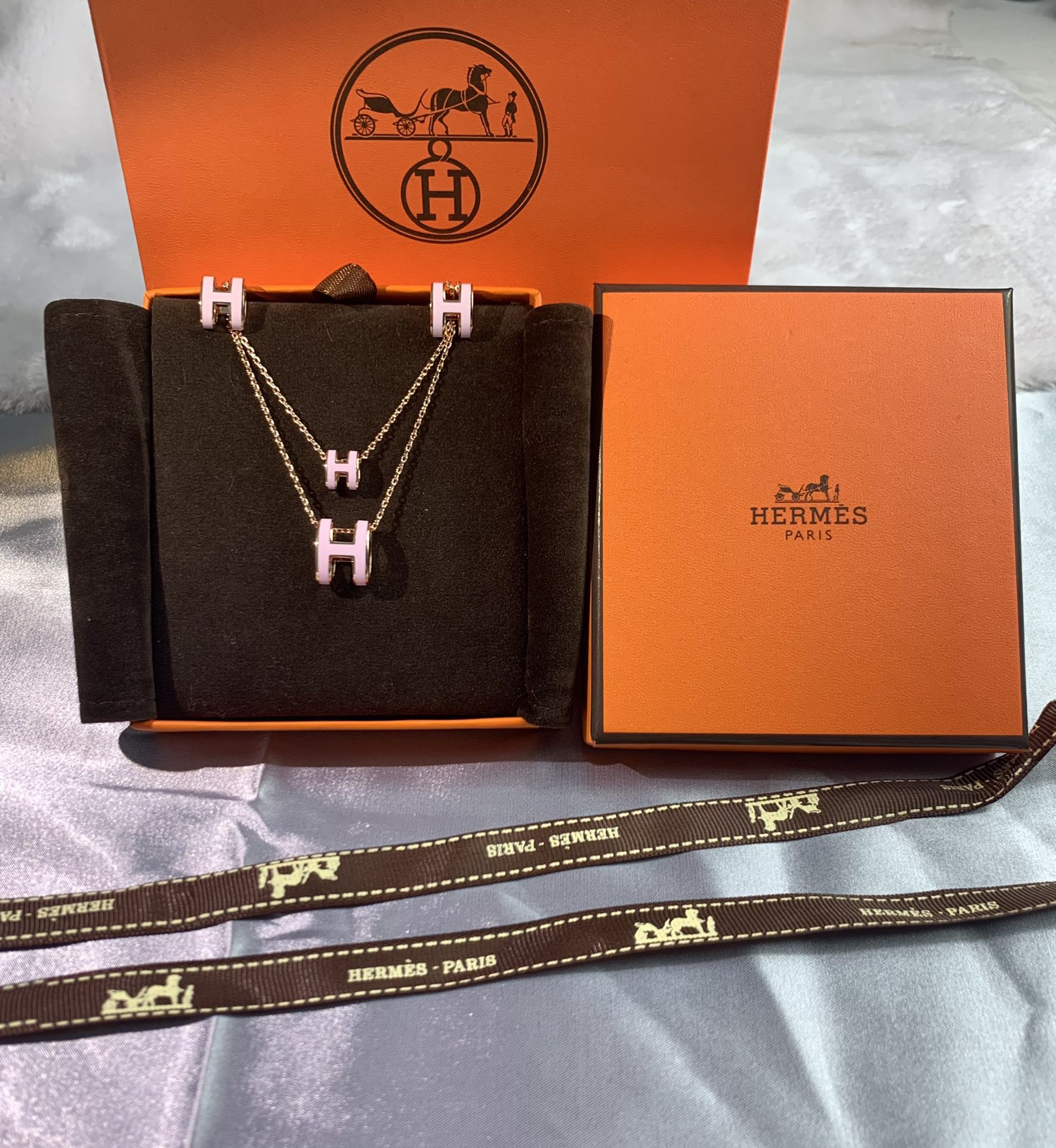 18K Hermes Mini Pop Pink Necklace