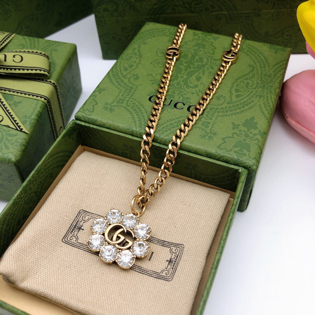 18K Gucci Double Flower Crystals Necklace