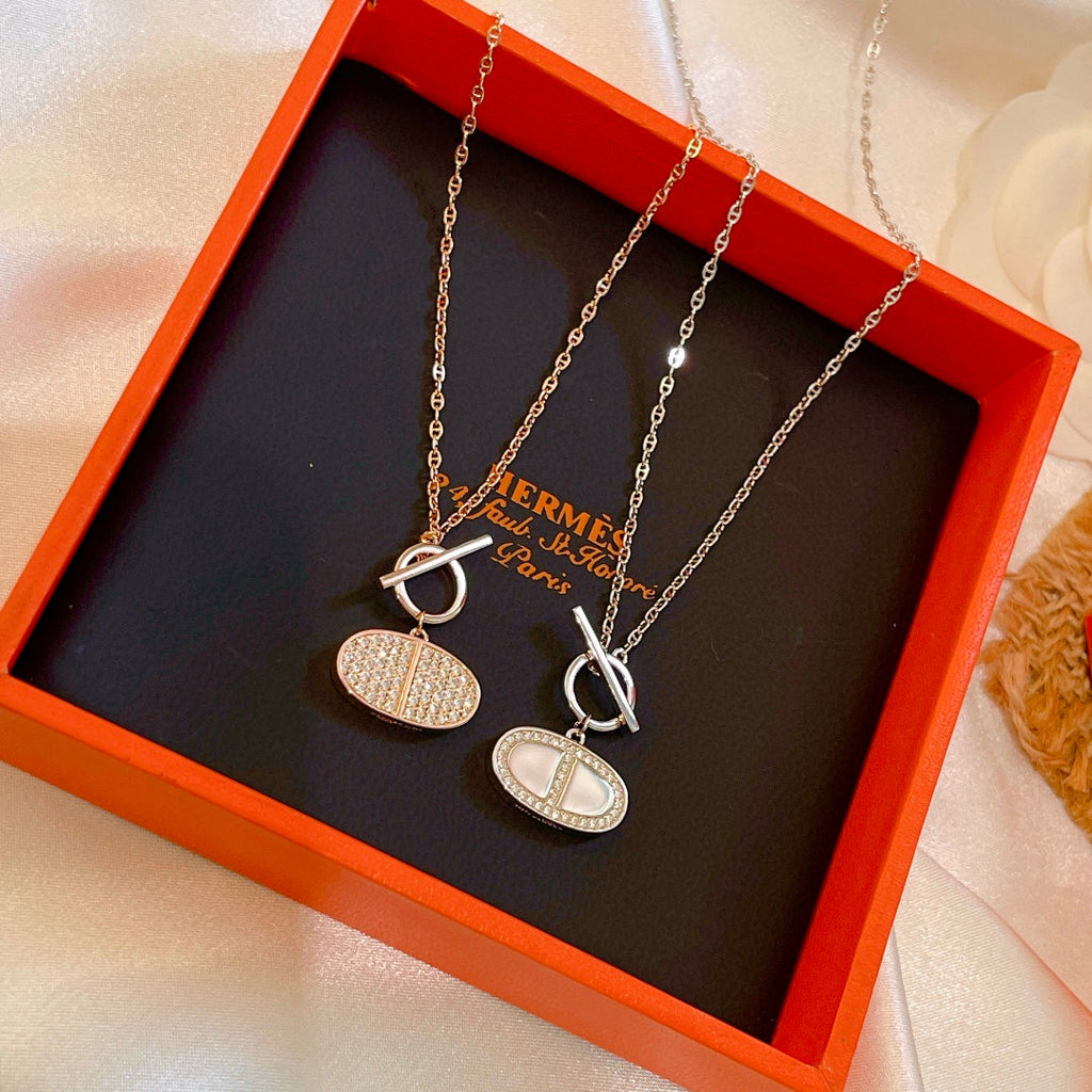 18K Hermes Chaine D'ancre Contour Pendant Necklace