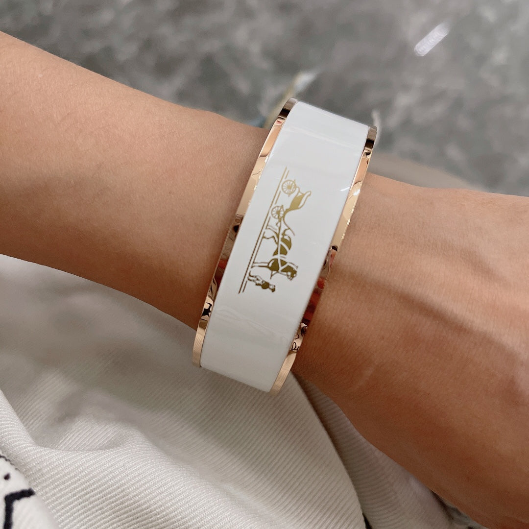 18K Hermes Enamel Cal ̈ ̈che Wide Bangle Bracelet