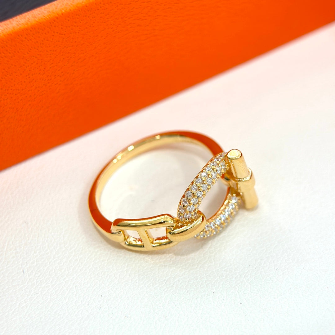 18K Hermes Adage Ring