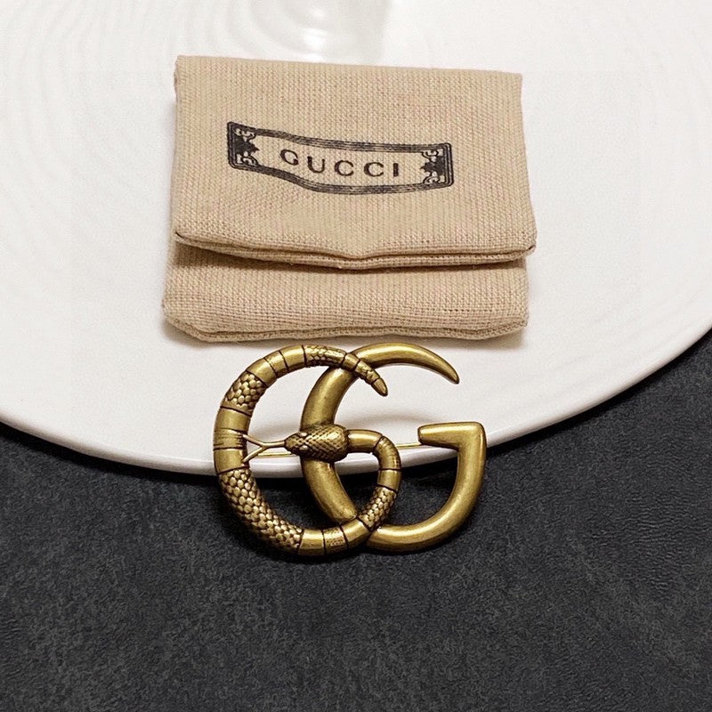18K Gucci Double Snake Brooch