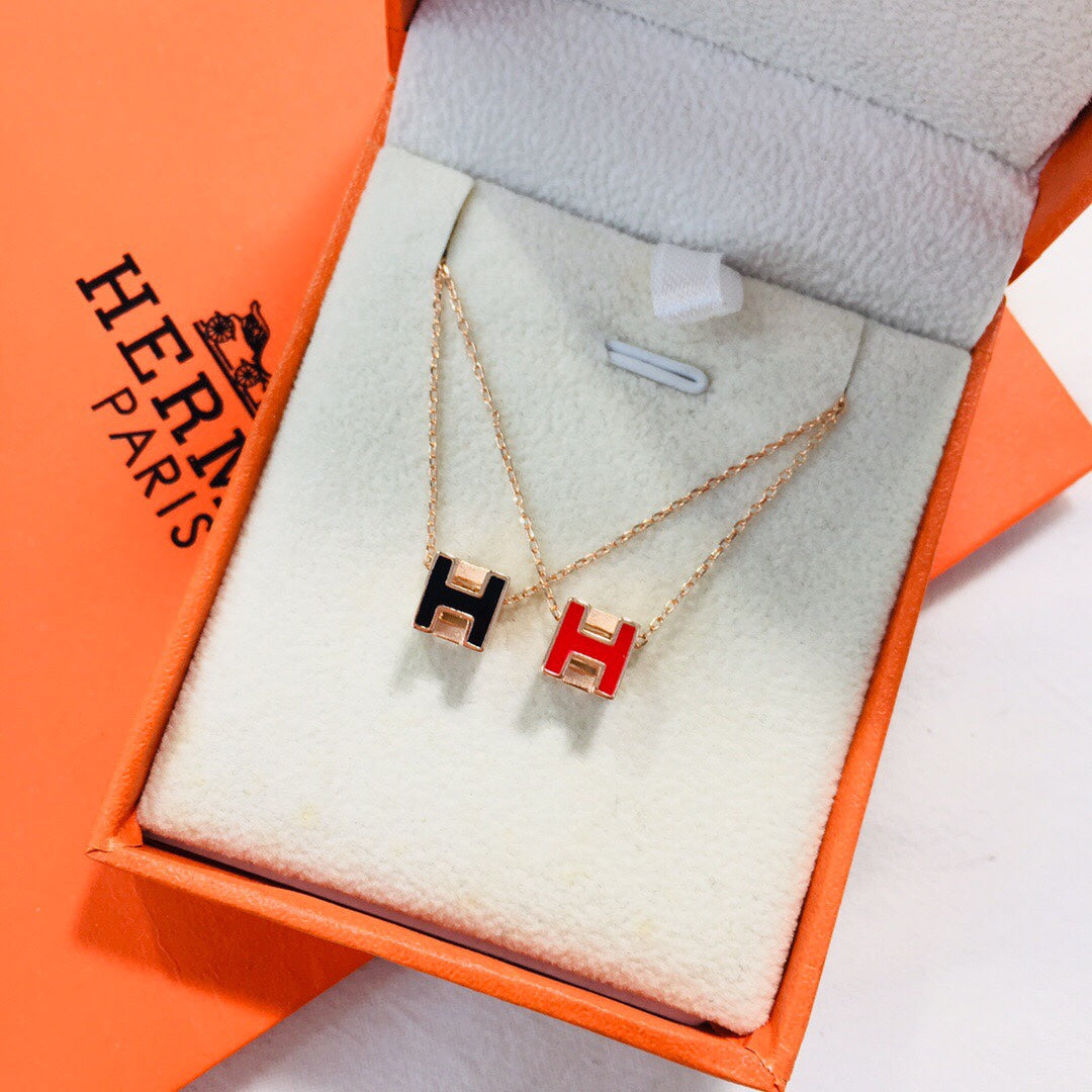 18K Hermes Cage D'H White Necklace