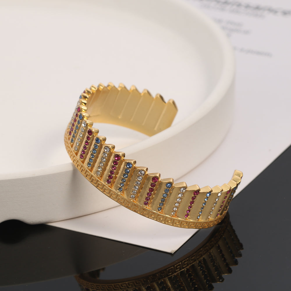 18K Celine Ver Open Cuff Bracelet