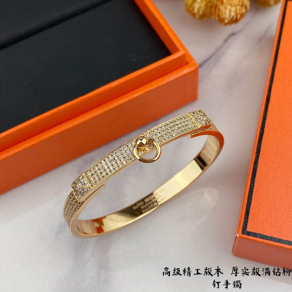 18K Hermes Collier De Chien Diamond Bracelet
