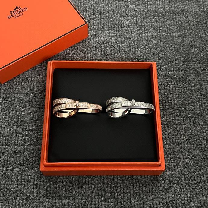 18K Hermes Kelly Gavroche Double Ring