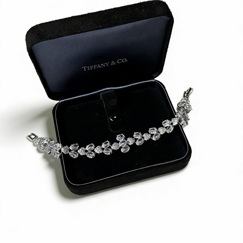 18K Tiffany Return to Crystal Bracelet