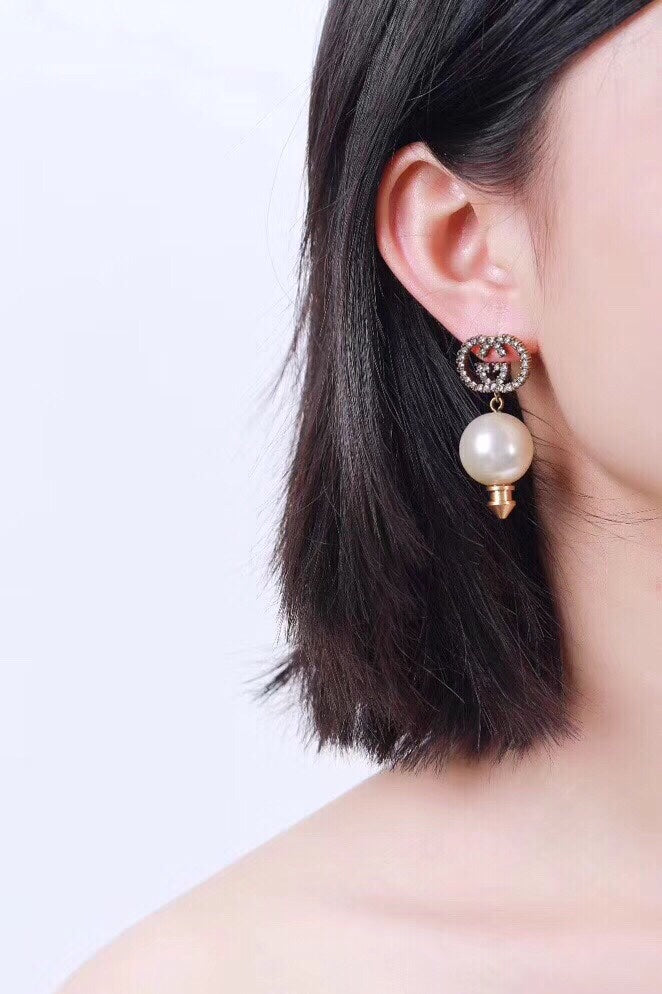 18K Gucci Double Pearl Pendant Earrings