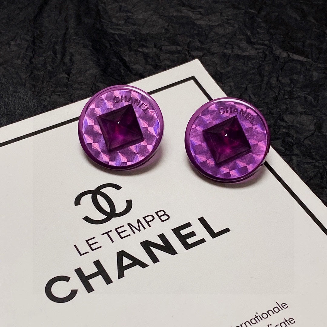 18K Chanel Vintage Purple Earrings