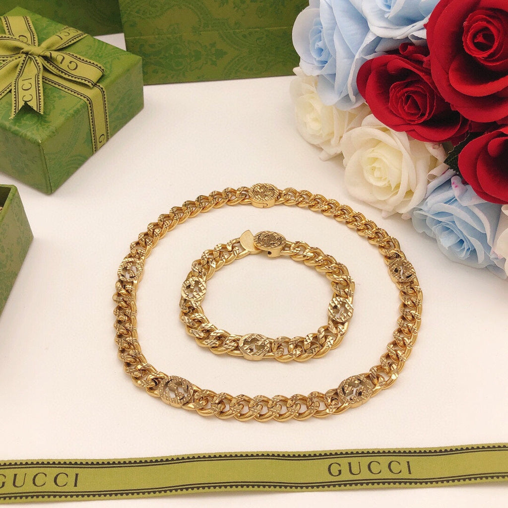 18K Gucci Double Chain Necklace