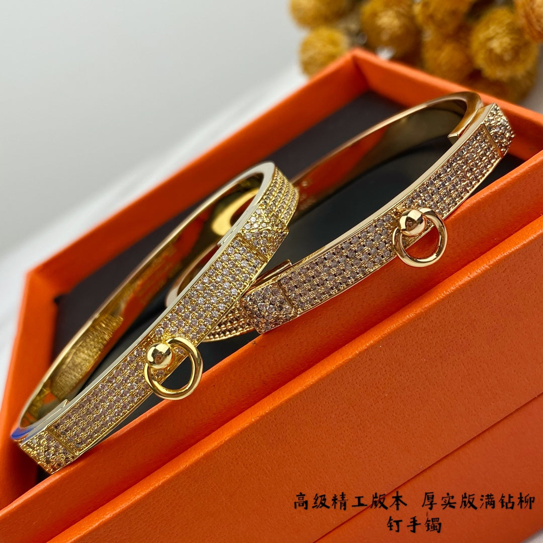 18K Hermes Collier De Chien Diamond Bracelet